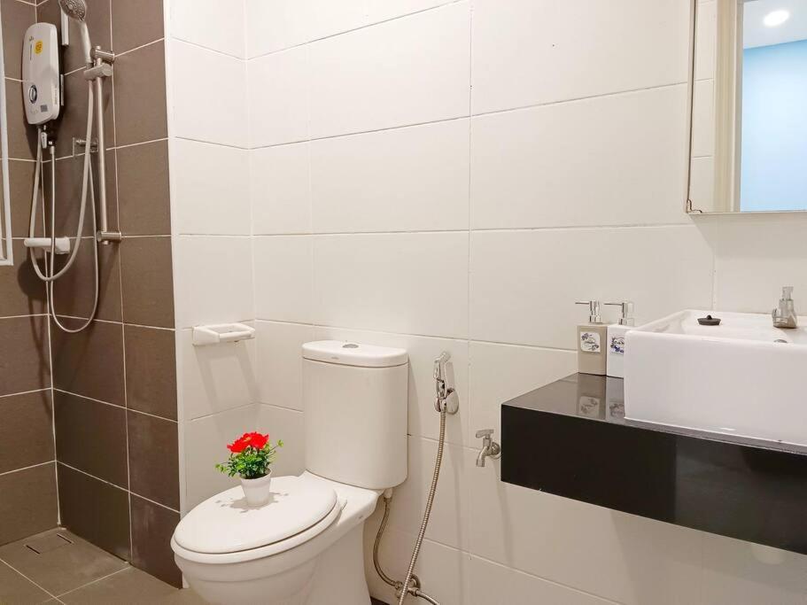 Apartment Ksl Daya 3br 10pax, Ikea, Austin By Hint